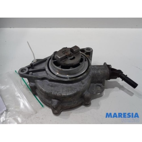 Peugeot - 5008 - Vacuum pump (petrol)