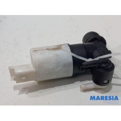 Peugeot - 307 - Scheibensprüherpumpe vorne