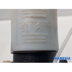 Peugeot - 307 - Scheibensprüherpumpe vorne