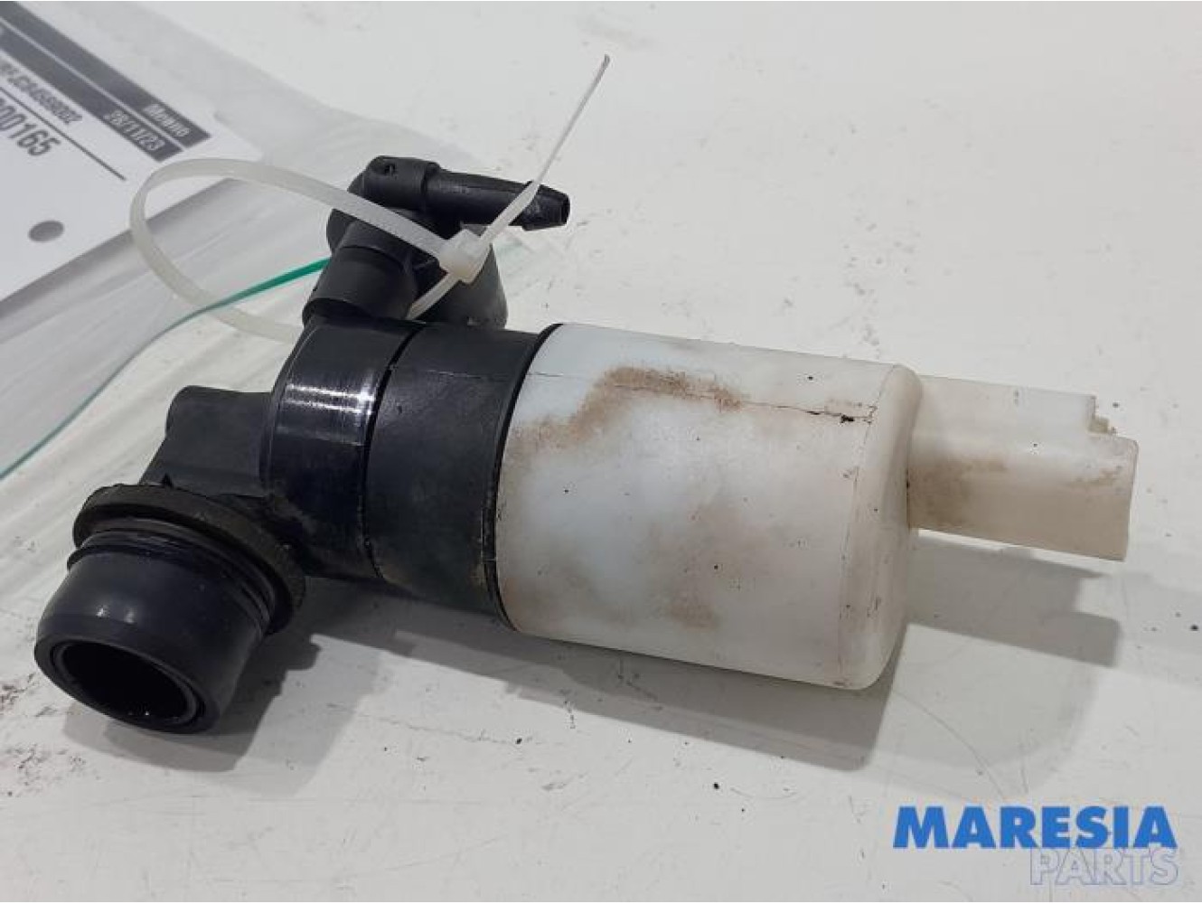 Peugeot - 307 - Scheibensprüherpumpe vorne