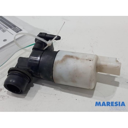 Peugeot - 307 - Windscreen washer pump