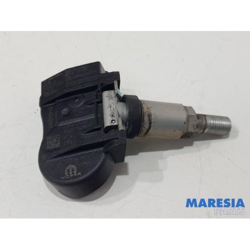 Alfa Romeo - Giulia - Tyre pressure sensor