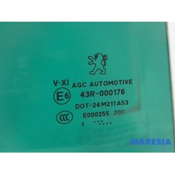Peugeot - 5008 - Türscheibe 4-türig links hinten