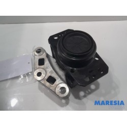 Peugeot - 308 - Engine mount