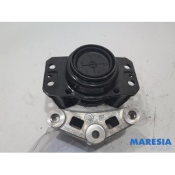 Peugeot - 308 - Engine mount