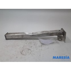 Peugeot - 308 - Subframe