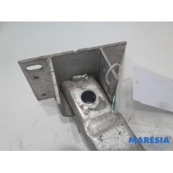 Peugeot - 308 - Subframe