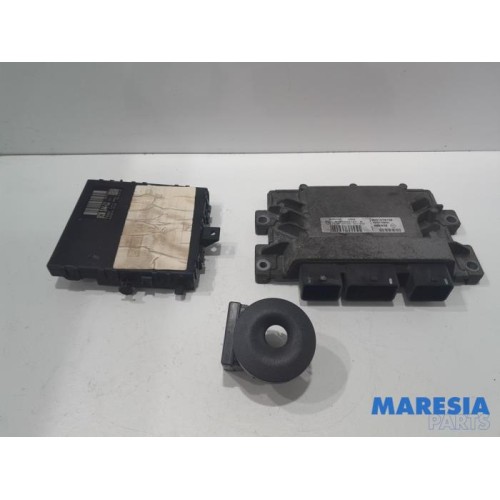 Renault - Twingo - Engine management computer