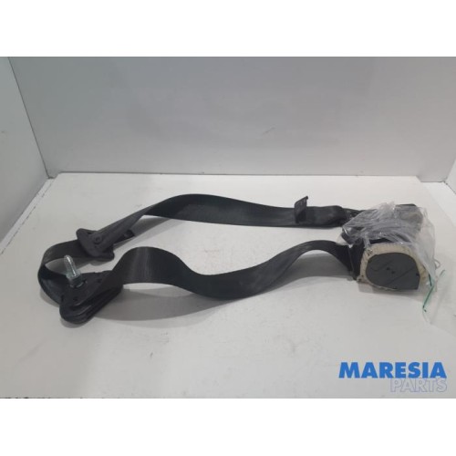 Renault - Twingo - Sicherheitsgurt links hinten