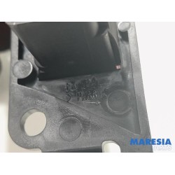 Peugeot - 307 - Panic lighting switch