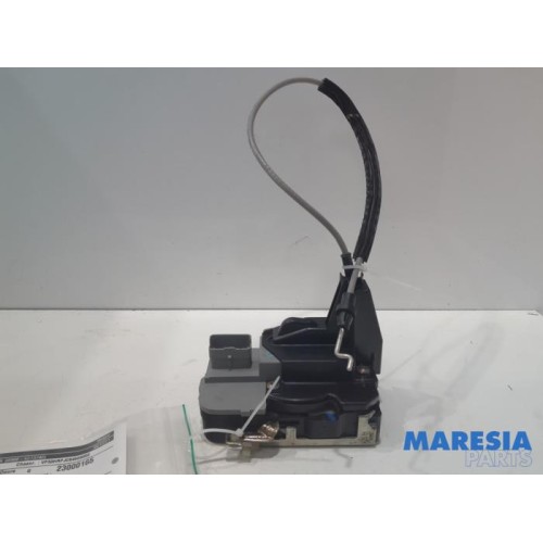 Peugeot - 307 - Front door lock mechanism 4-door, right