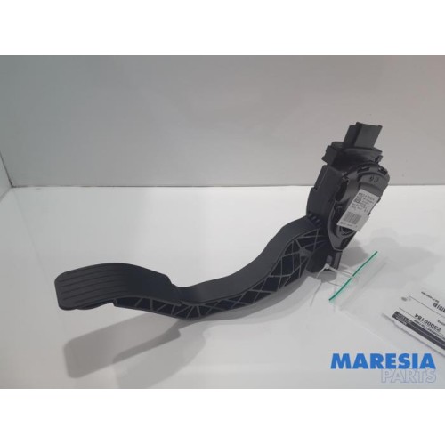 Peugeot - 208 - Throttle pedal position sensor