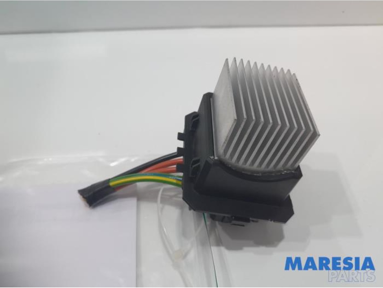 Peugeot - 208 - Heater resistor