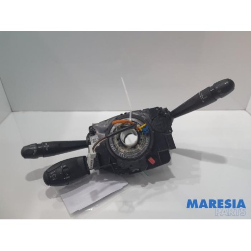 Peugeot - 208 - Steering column stalk