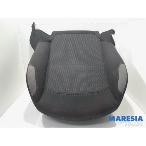 Peugeot - 208 - Sitz Verkleidung links