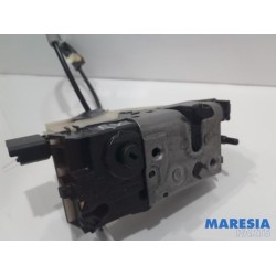 Peugeot - 208 - Front door lock mechanism 4-door, right