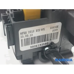 Peugeot - 208 - Fuse box