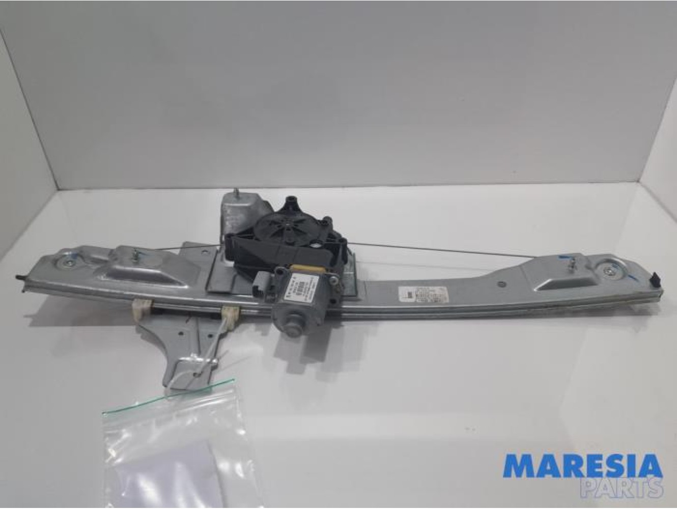 Peugeot - 208 - Window mechanism 4-door, front right