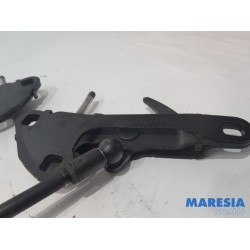 Peugeot - 207 - Convertible lock