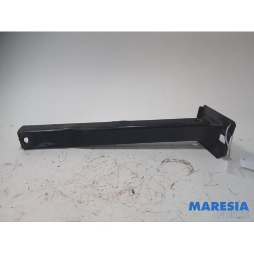 Peugeot - 207 - Subframe