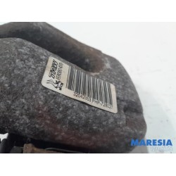 Peugeot - 207 - Rear brake calliper, left