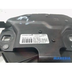 Peugeot - 207 - Convertible lock