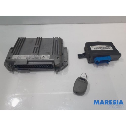 Renault - Twingo - Engine management computer