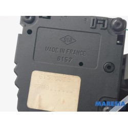 Renault - Twingo - Wiper switch
