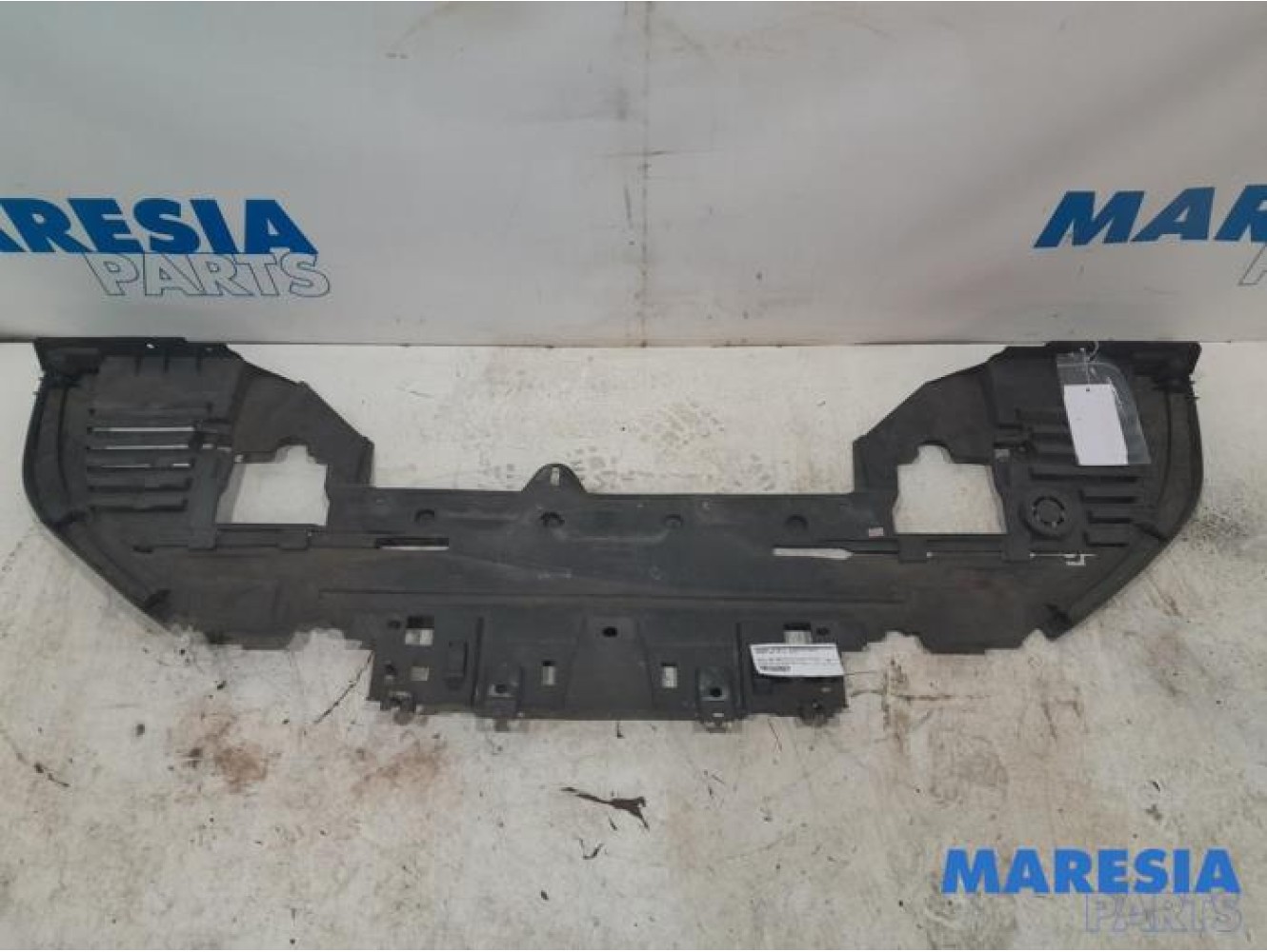 Peugeot - 508 - Bumper onderplaat