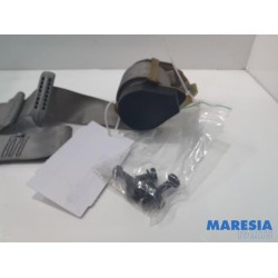 Renault - Twingo - Front seatbelt, right