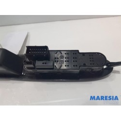 Citroen - DS3 - Multi-functional window switch