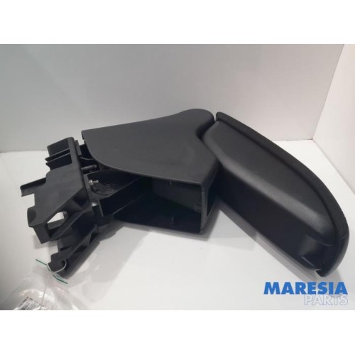 Citroen - DS3 - Armrest
