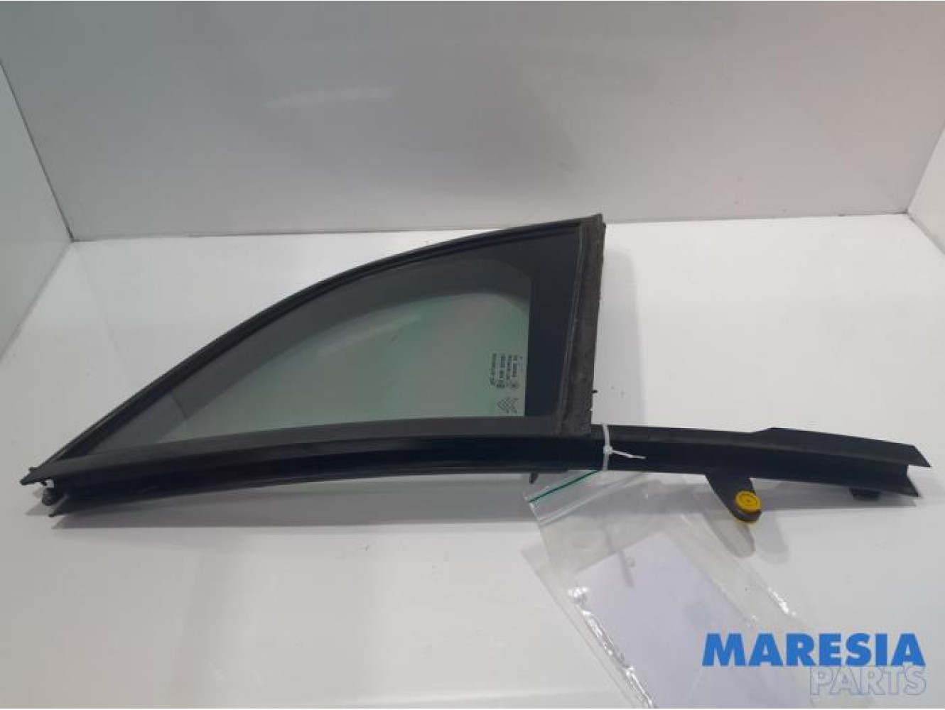 Citroen - DS3 - Vitre triangulaire avant droite
