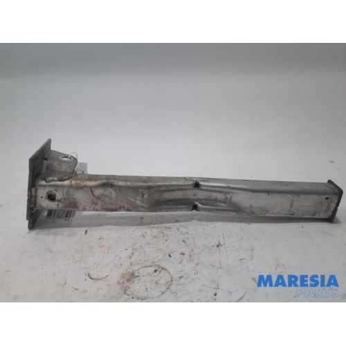 Peugeot - 308 - Subframe