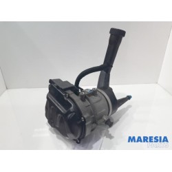 Peugeot - 308 - Power steering pump