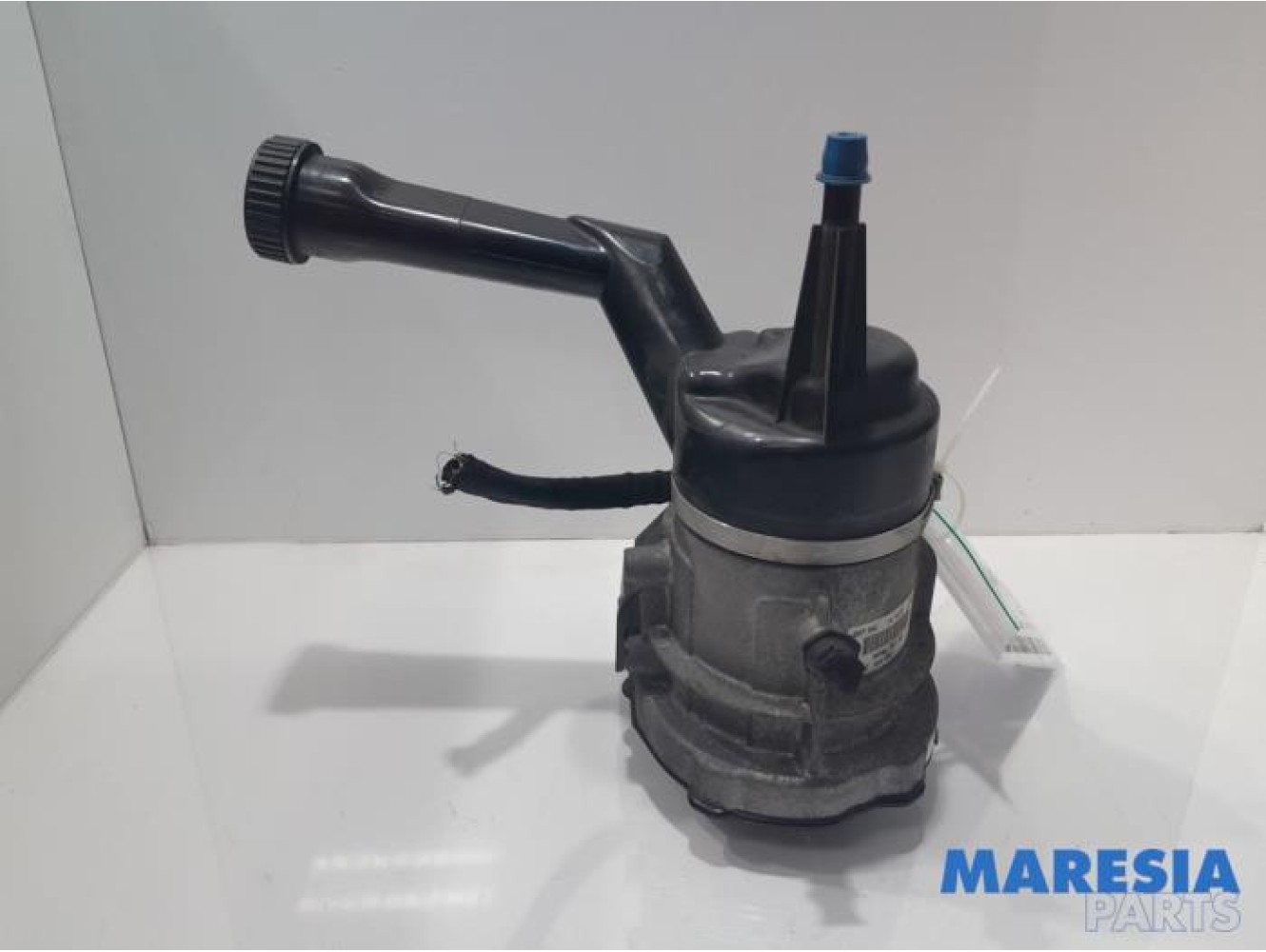 Peugeot - 308 - Power steering pump