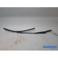Peugeot - 308 - Front wiper arm