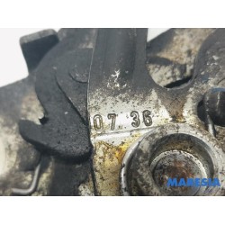 Peugeot - 308 - Bonnet lock mechanism