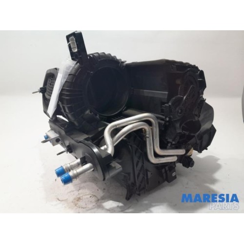 Citroen - C5 - Heater housing