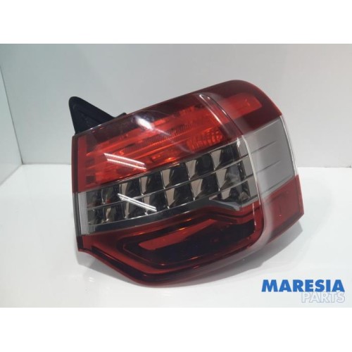 Citroen - C5 - Taillight, right