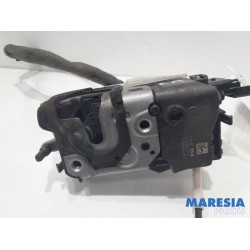 Citroen - C5 - Rear door lock mechanism 4-door, left