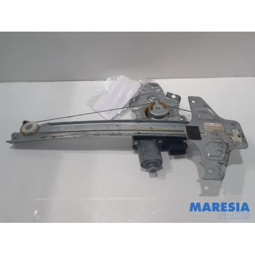 Citroen - C5 - Rear door window mechanism 4-door, right