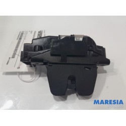 Citroen - C5 - Tailgate lock mechanism