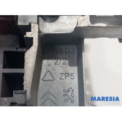 Citroen - C5 - Front door handle 4-door, right