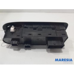 Citroen - C5 - Multi-functional window switch