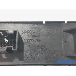 Peugeot - 3008 - Panic lighting switch