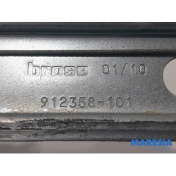 Peugeot - 3008 - Fenstermechanik 4-türig links hinten