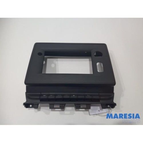 Renault - Master - Radiotrim