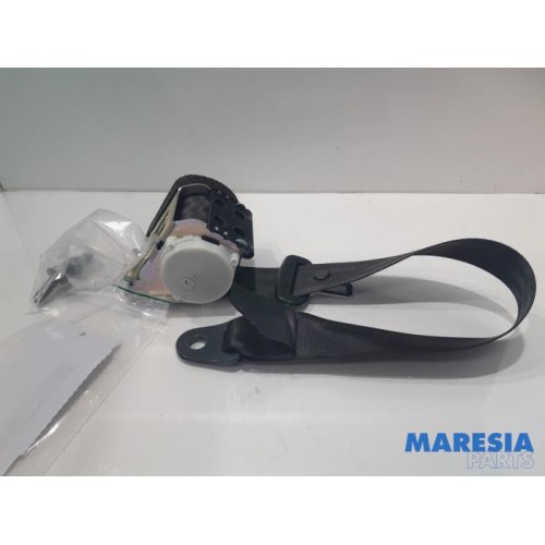 Peugeot - 3008 - Rear seatbelt, right
