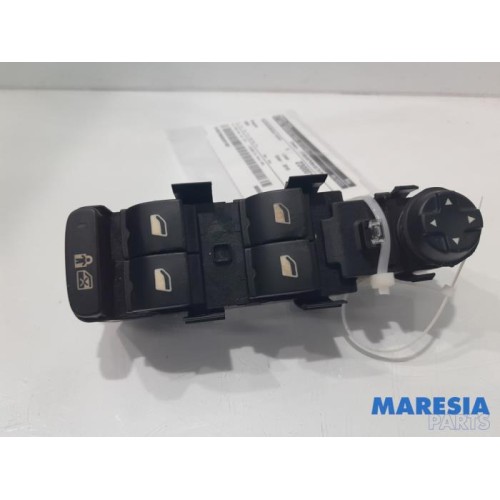 Peugeot - 3008 - Multi-functional window switch